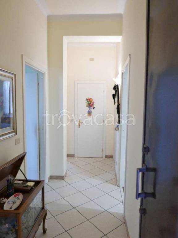 appartamento in vendita a Tortona in zona Centro Storico