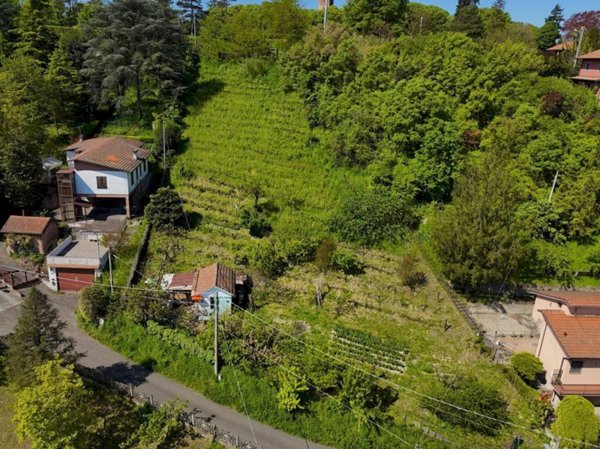 villa in vendita a Tortona in zona Castello