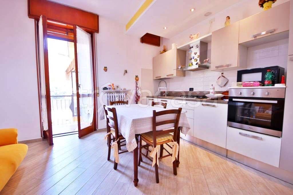 appartamento in vendita a Tortona in zona Castello