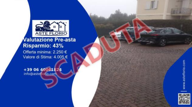 casa indipendente in vendita a Tortona in zona Vho