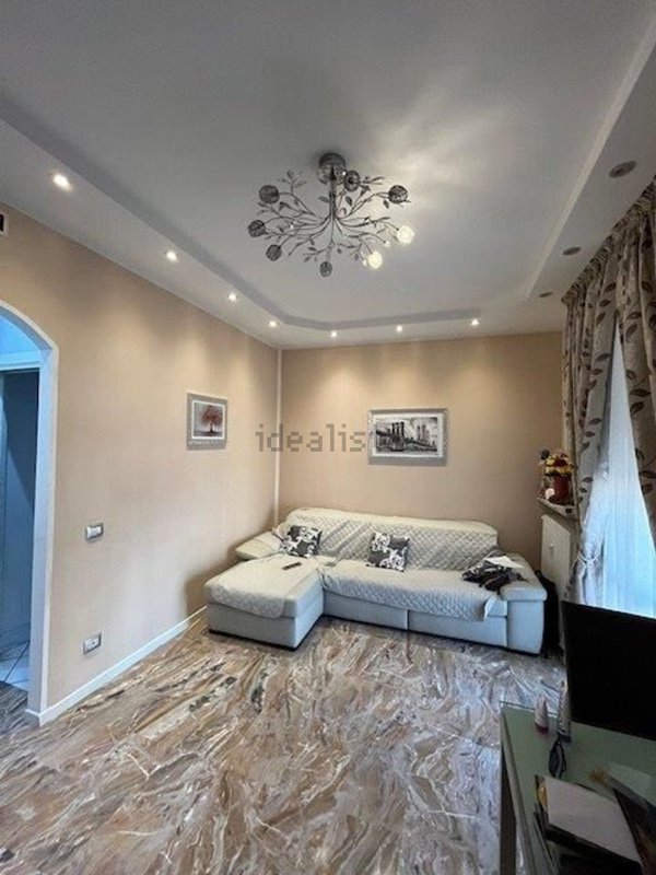 appartamento in vendita a Tortona in zona Paghisano