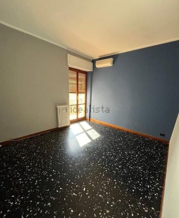 appartamento in vendita a Tortona in zona Centro Storico