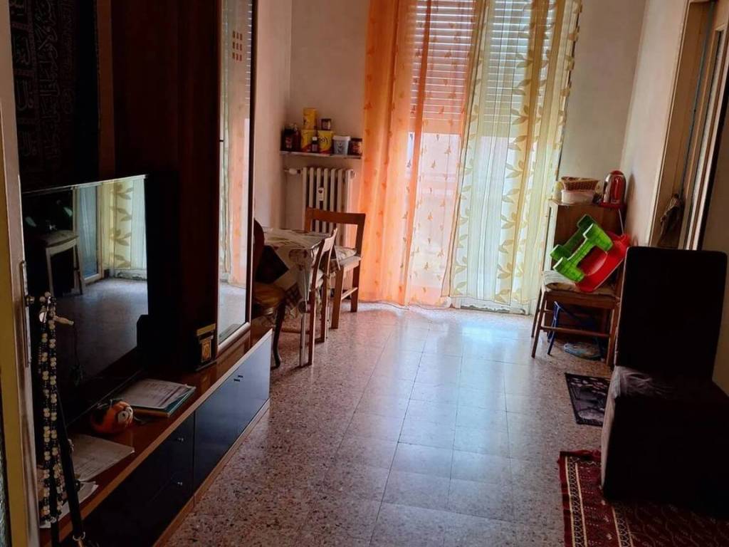 appartamento in vendita a Tortona in zona Centro Storico