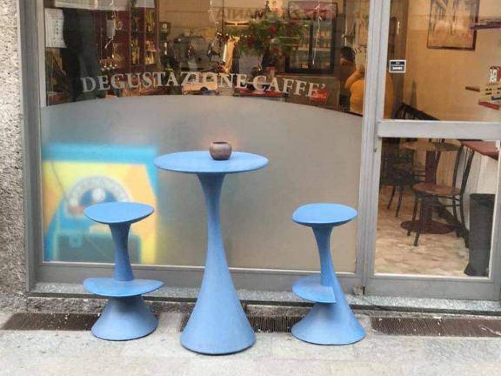 negozio in vendita a Tortona in zona Centro Storico