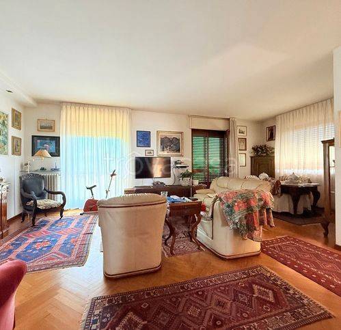 appartamento in vendita a Tortona in zona Centro Storico