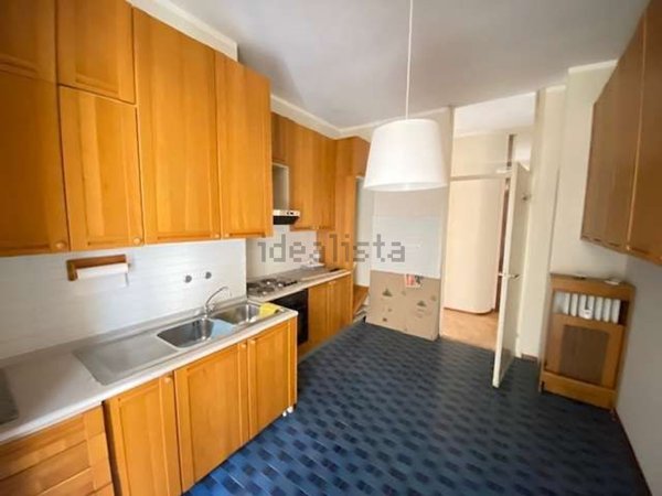 appartamento in vendita a Tortona in zona Castello