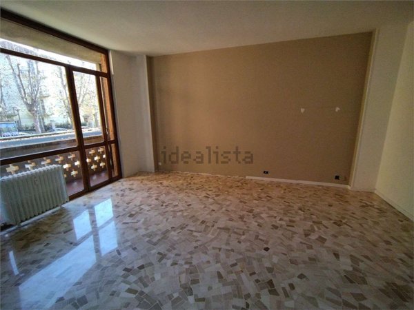 appartamento in vendita a Tortona in zona Centro Storico