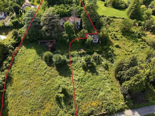 casa indipendente in vendita a Tortona in zona Castello