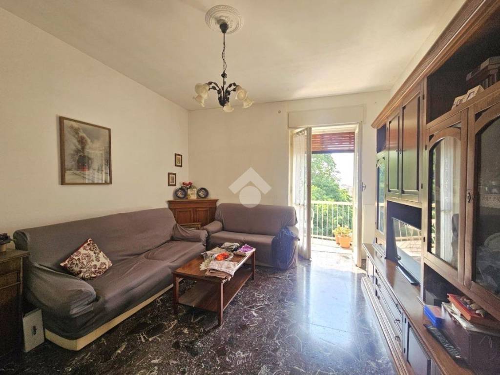 appartamento in vendita a Tortona in zona Centro Storico