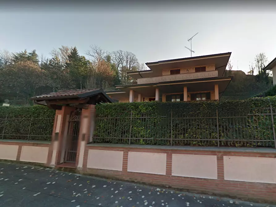 casa indipendente in vendita a Tortona in zona Castello