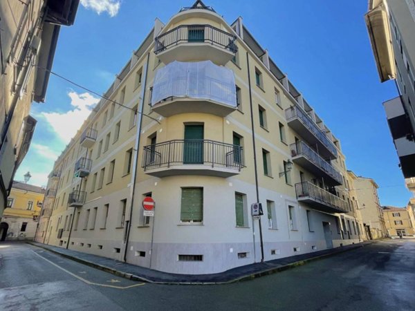 appartamento in vendita a Tortona