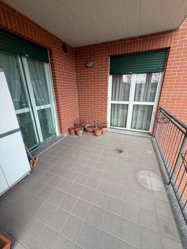 appartamento in vendita a Tortona in zona Città Giardino