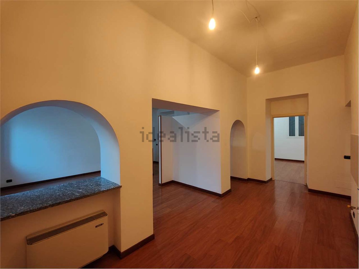 appartamento in vendita a Tortona in zona Castello