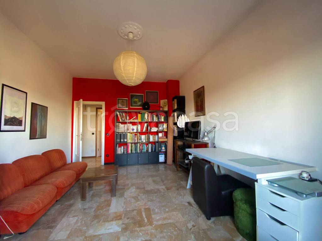 appartamento in vendita a Tortona in zona Centro Storico
