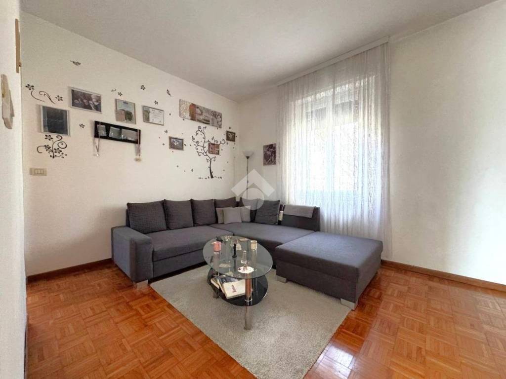 appartamento in vendita a Tortona