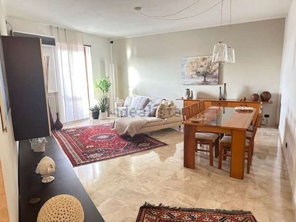 appartamento in vendita a Tortona in zona Centro Storico