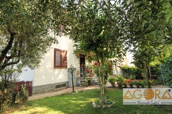 casa indipendente in vendita a Tortona in zona Villoria