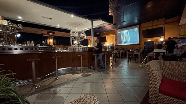 negozio in vendita a Tortona