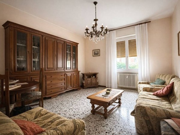 appartamento in vendita a Tortona in zona Città Giardino