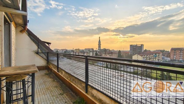 appartamento in vendita a Tortona in zona Città Giardino