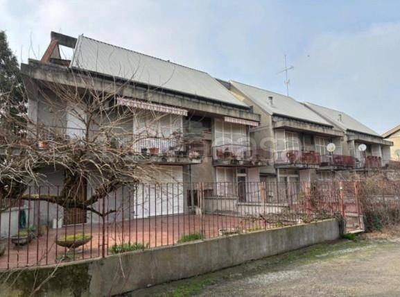 appartamento in vendita a Tortona in zona Castello