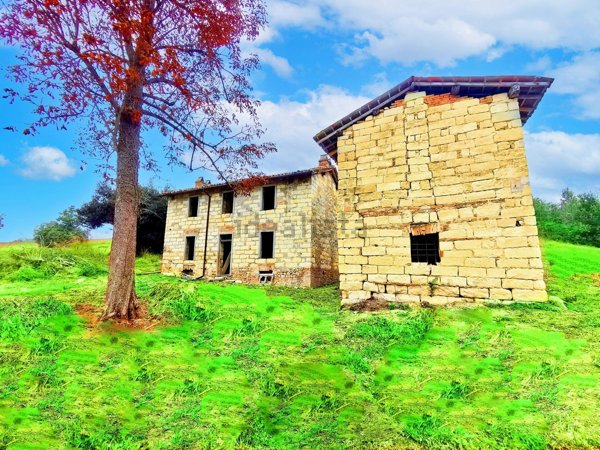 appartamento in vendita a Tortona in zona Centro Storico