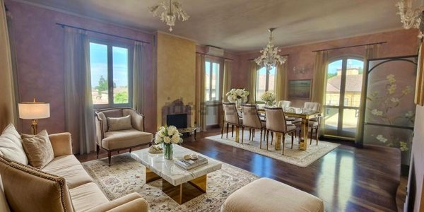 appartamento in vendita a Tortona in zona Centro Storico