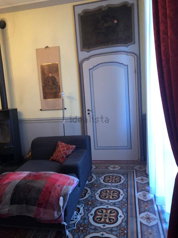 casa indipendente in vendita a Tortona
