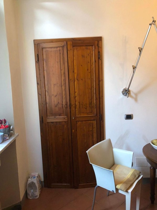 casa indipendente in vendita a Tortona
