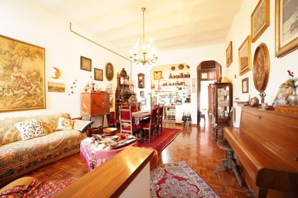 appartamento in vendita a Tortona in zona Centro Storico