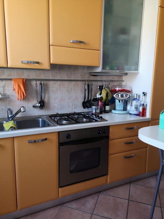 appartamento in vendita a Tortona in zona Centro Storico