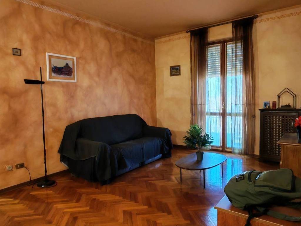 appartamento in vendita a Tortona