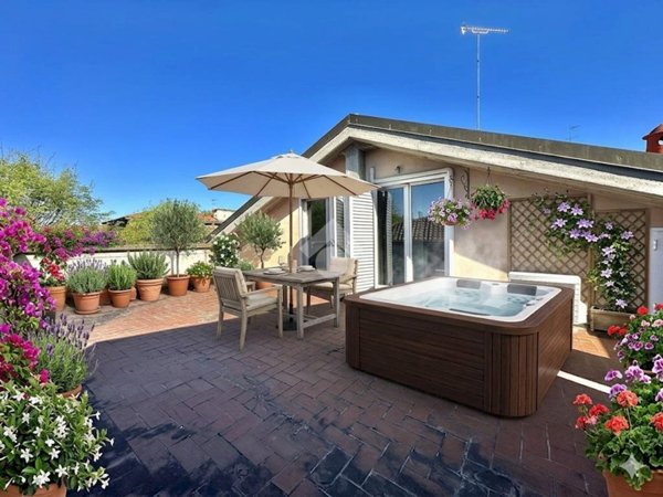 appartamento in vendita a Tortona in zona Centro Storico