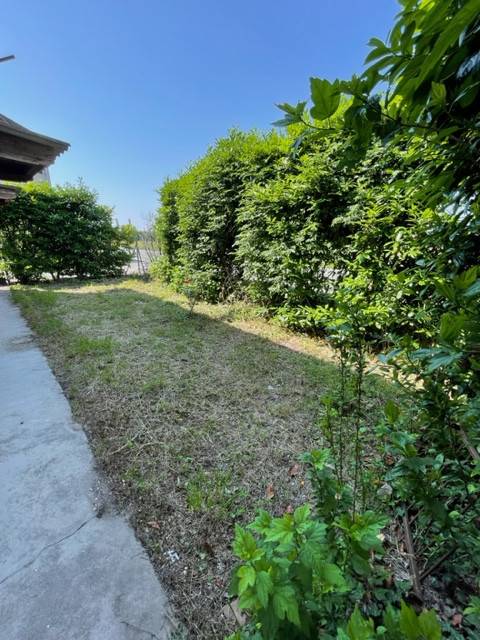 casa indipendente in vendita a Tortona