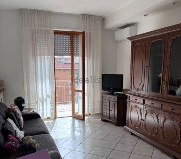 appartamento in vendita a Tortona in zona Centro Storico