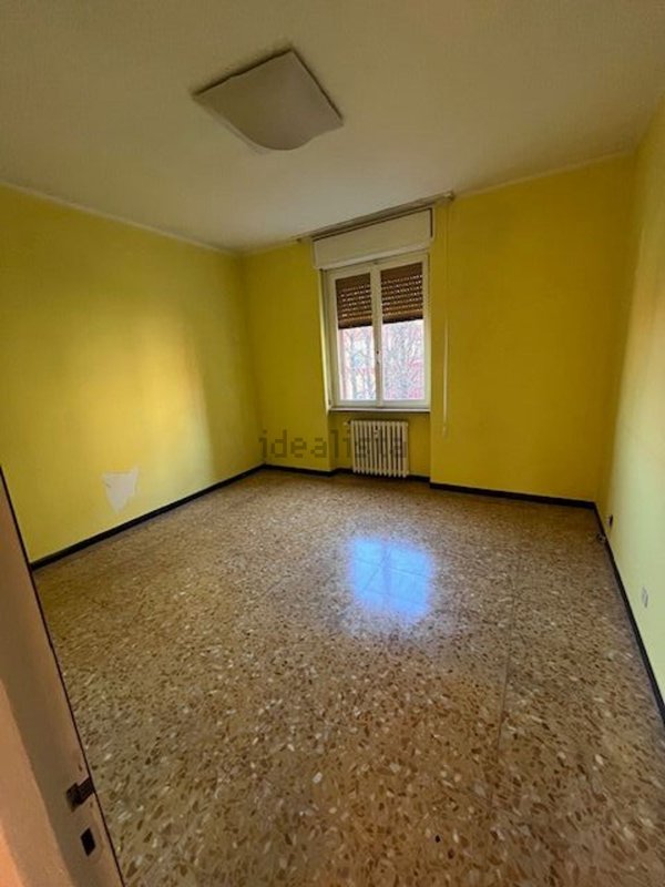 appartamento in vendita a Tortona in zona San Bernardino