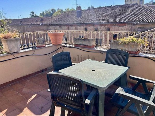 appartamento in vendita a Tortona in zona Castello