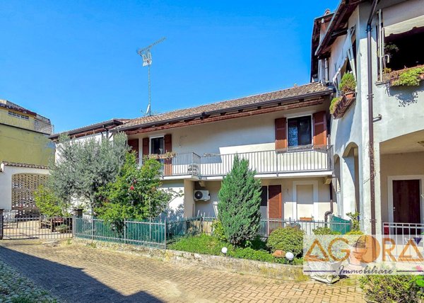 casa indipendente in vendita a Tortona in zona Centro Storico