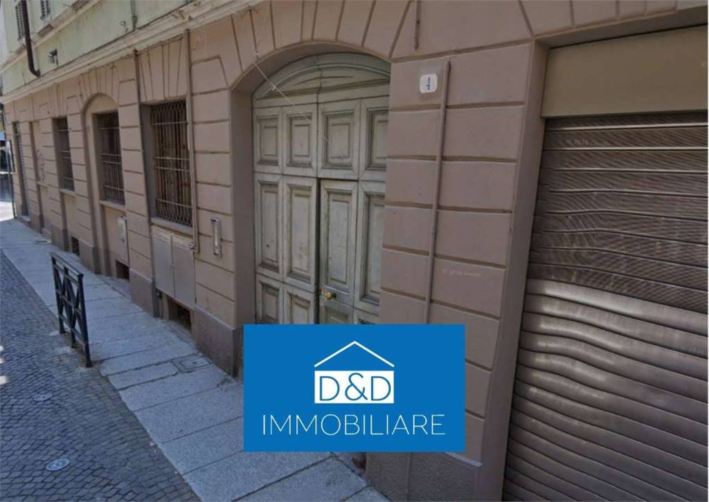 negozio in vendita a Tortona