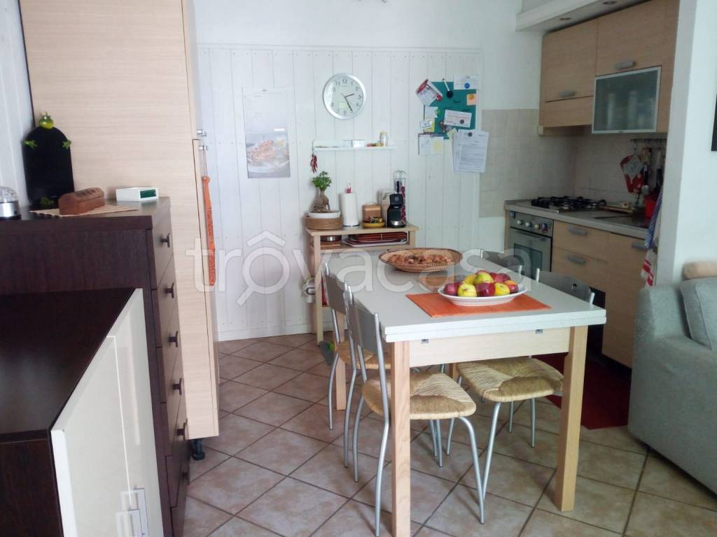 appartamento in vendita a Tortona in zona Centro Storico