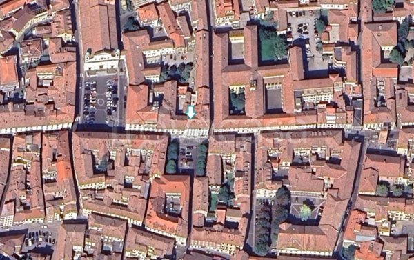 negozio in vendita a Tortona in zona Centro Storico