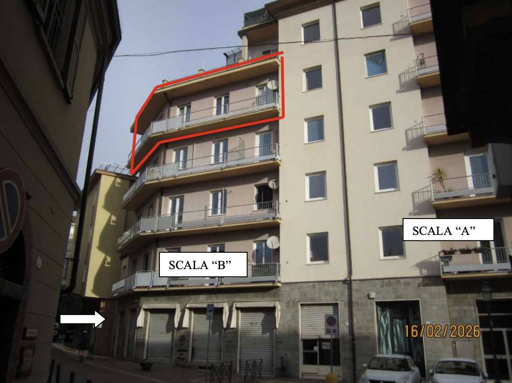 appartamento in vendita a Tortona in zona Centro Storico