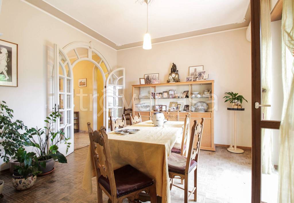 appartamento in vendita a Tortona in zona Centro Storico