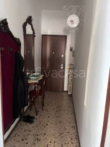 appartamento in vendita a Tortona in zona Paghisano