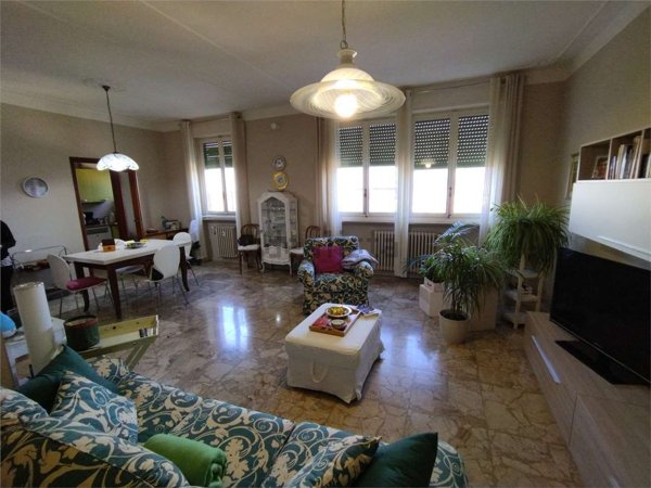 appartamento in vendita a Tortona in zona Oasi