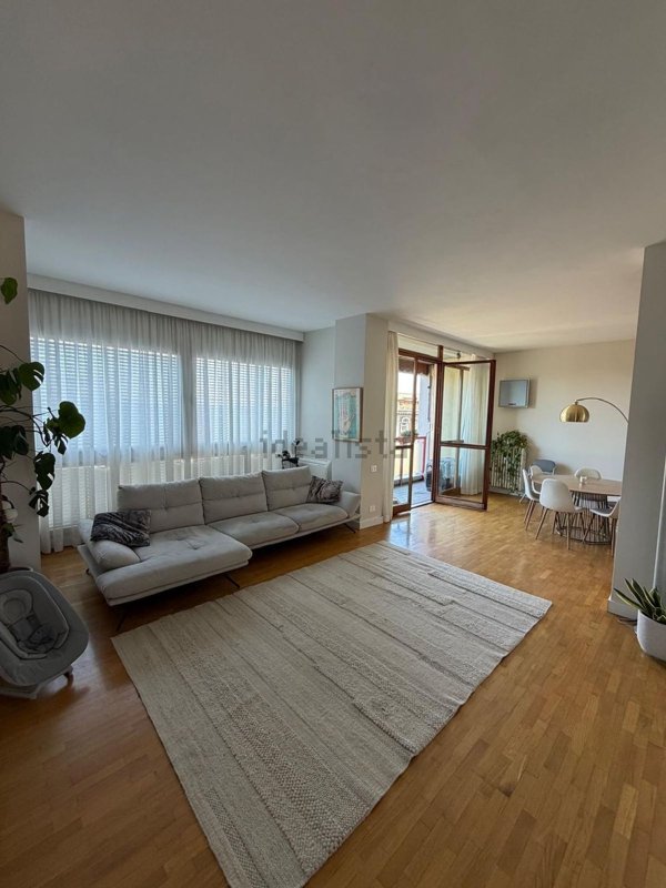appartamento in vendita a Tortona in zona Centro Storico