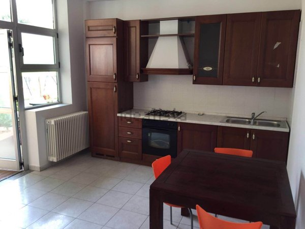 appartamento in vendita a Tortona in zona San Bernardino