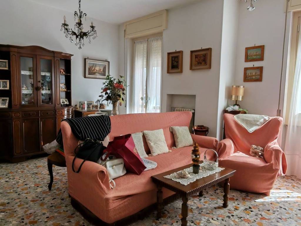 appartamento in vendita a Tortona