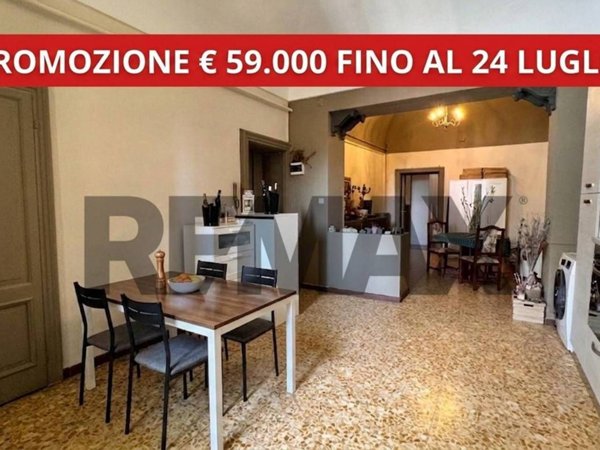 appartamento in vendita a Tortona in zona Centro Storico