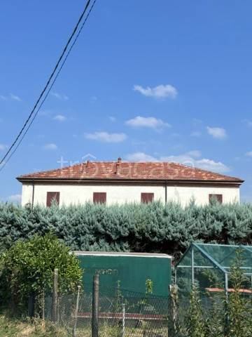 casa indipendente in vendita a Tortona in zona Centro Storico